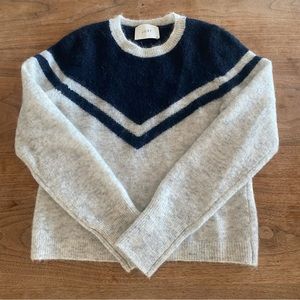 Women’s XS Sweater